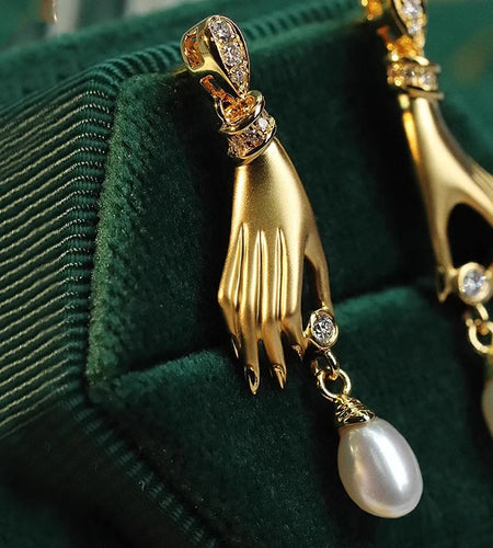 Novel Design Hand with Imitation Pearl Dangle Earrings for Women Hot Trendy