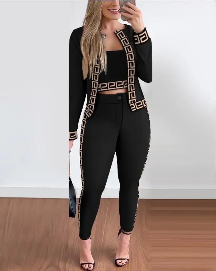 Women  3 Piece Set Plaid Print Crop Top & Pants Set With Coat Fashion Casual Elegant