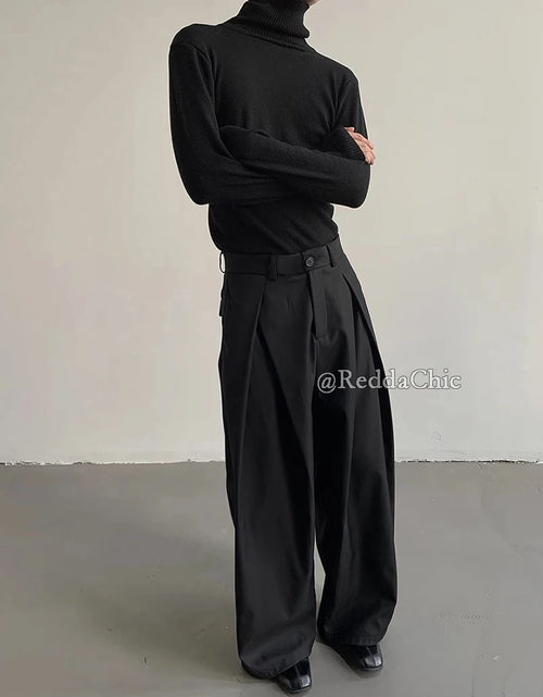 Load image into Gallery viewer, Men's Pleated Front Wide Leg Pants Clean fit Black Solid Low Waist Dressy Trousers
