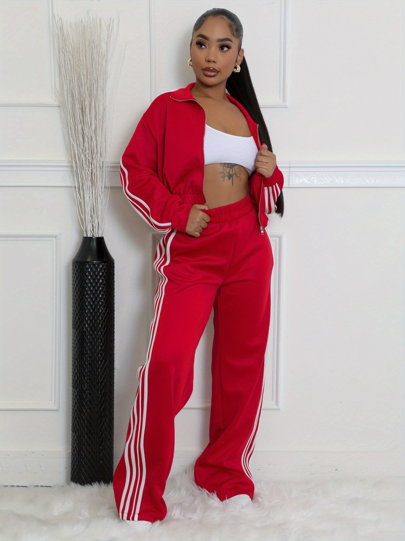 Autumn Striped Long-Sleeved Two-Piece Set - Contrasting Color Zipper Thickened Sweatshirt Casual Commuting Set, Solid Color Striped Side Trim, Elastic Short Top, Comfortable Straight-Leg Pants