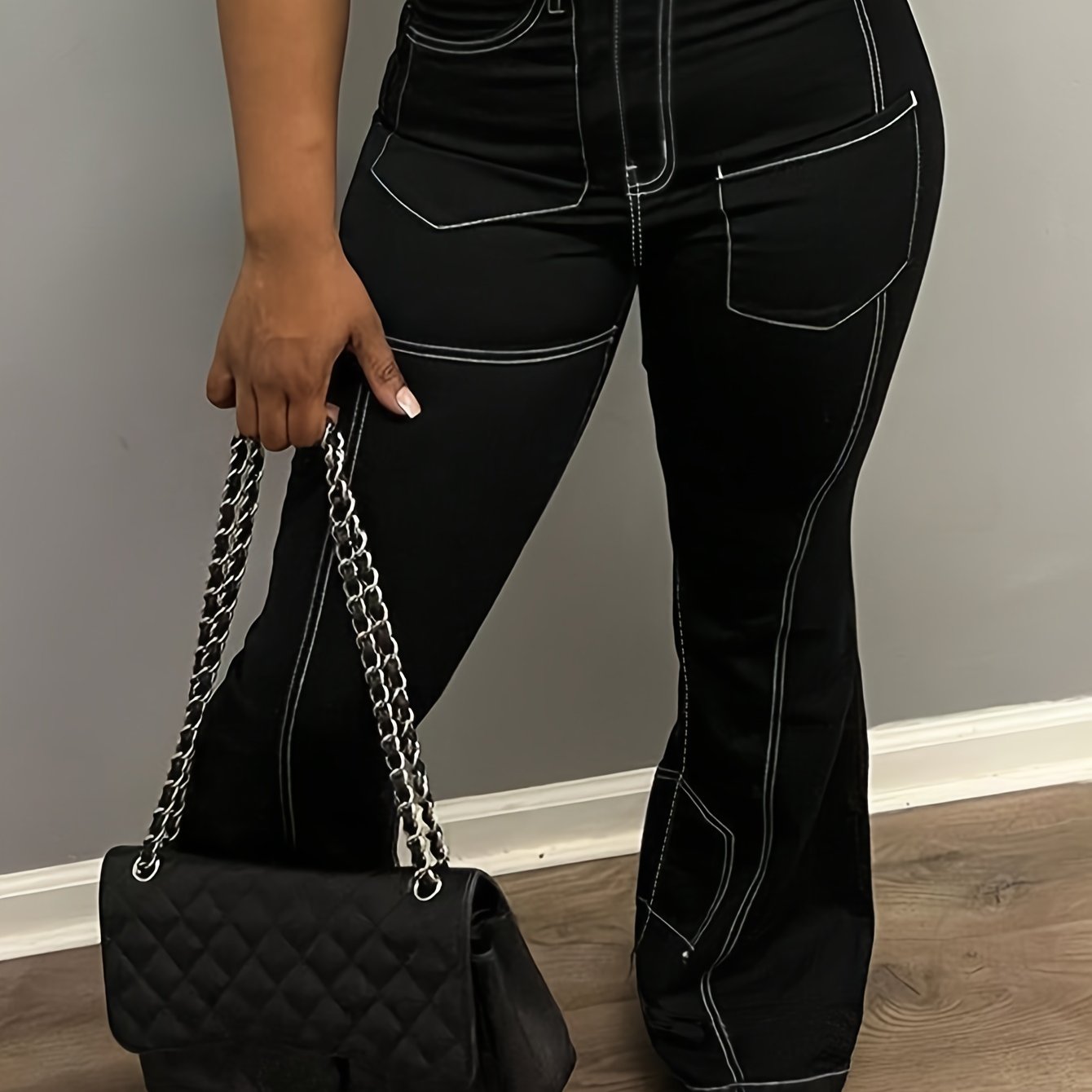 Women  Streetwear Cargo Jeans - Wide-Leg Work Pants with Multi-Pocket Design, Structured  Loop Waist & Button Closure