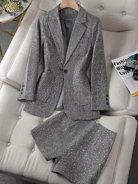 Fashionable 2pcs Women Blazer & Shorts Suit - Black & White Short-Sleeve Suit Jacket with Matching Shorts,  Vintage Retro Outfit (No Elasticity, Hand Washable)