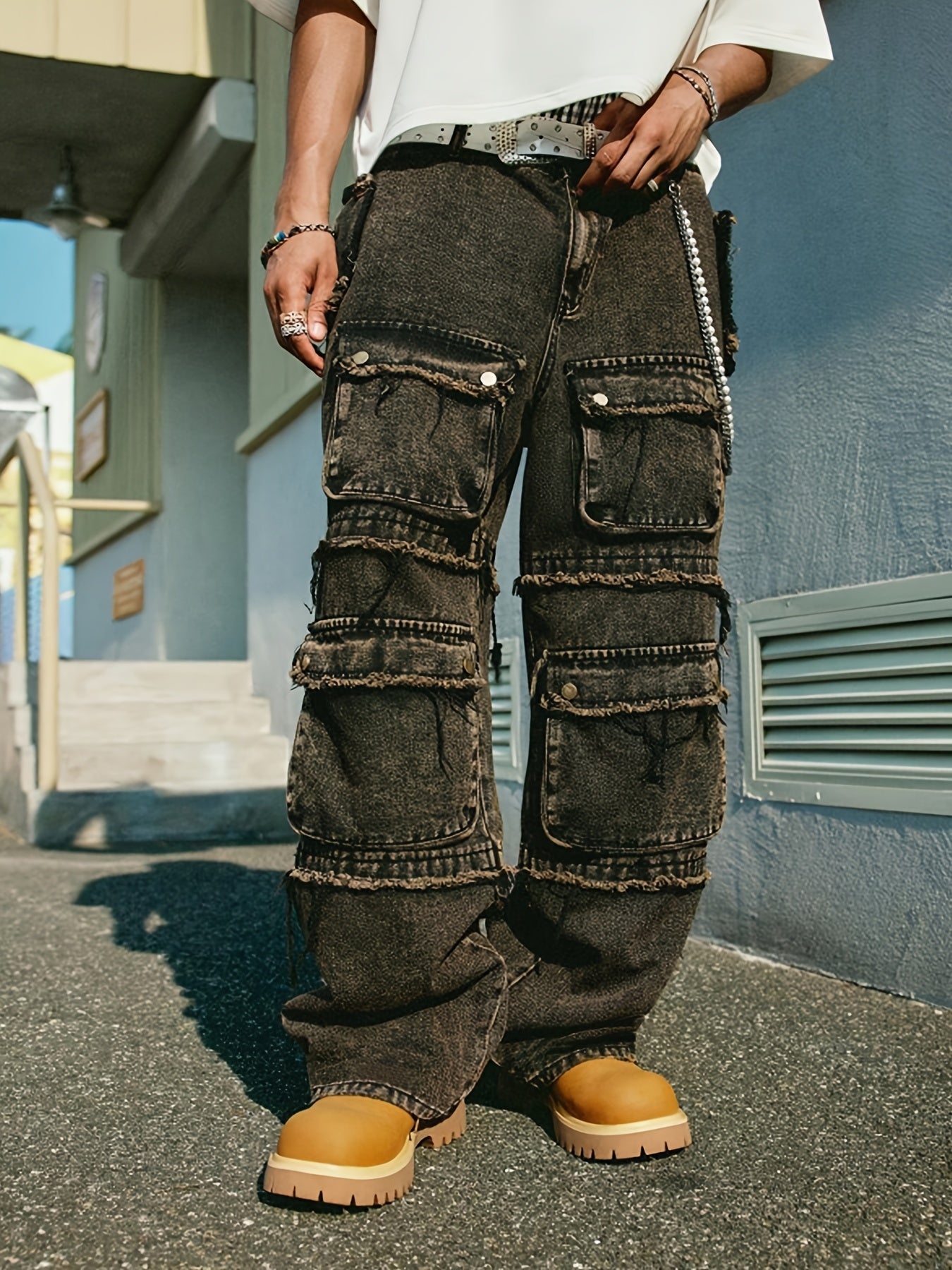 Men Relaxed Fit Straight Jeans, Multi-Pocket Cargo Trousers, Summer Style, Urban Hip-Hop Fashion, Suitable for All Seasons