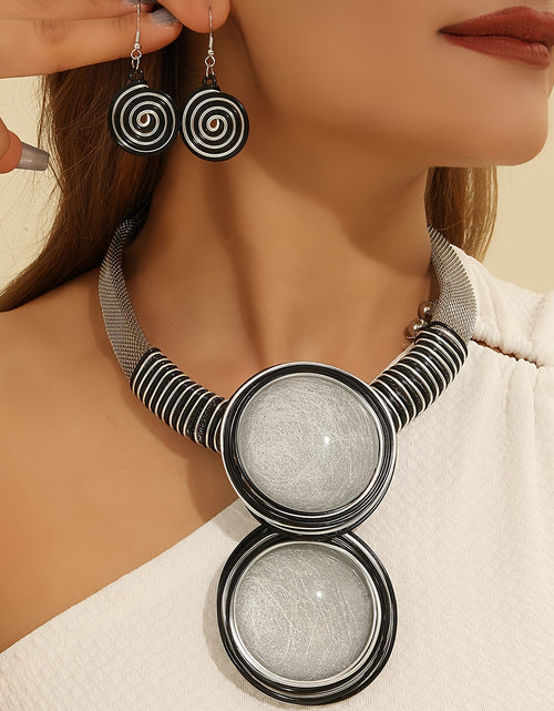 Load image into Gallery viewer, Middle East retro ethnic style necklace and Earrings Bohemian style set in different colors
