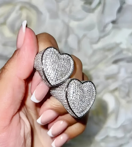 Hip-Hop Style Ring Inlaid with Sparkling Cubic Zirconia,  Heart-Shaped Ring,