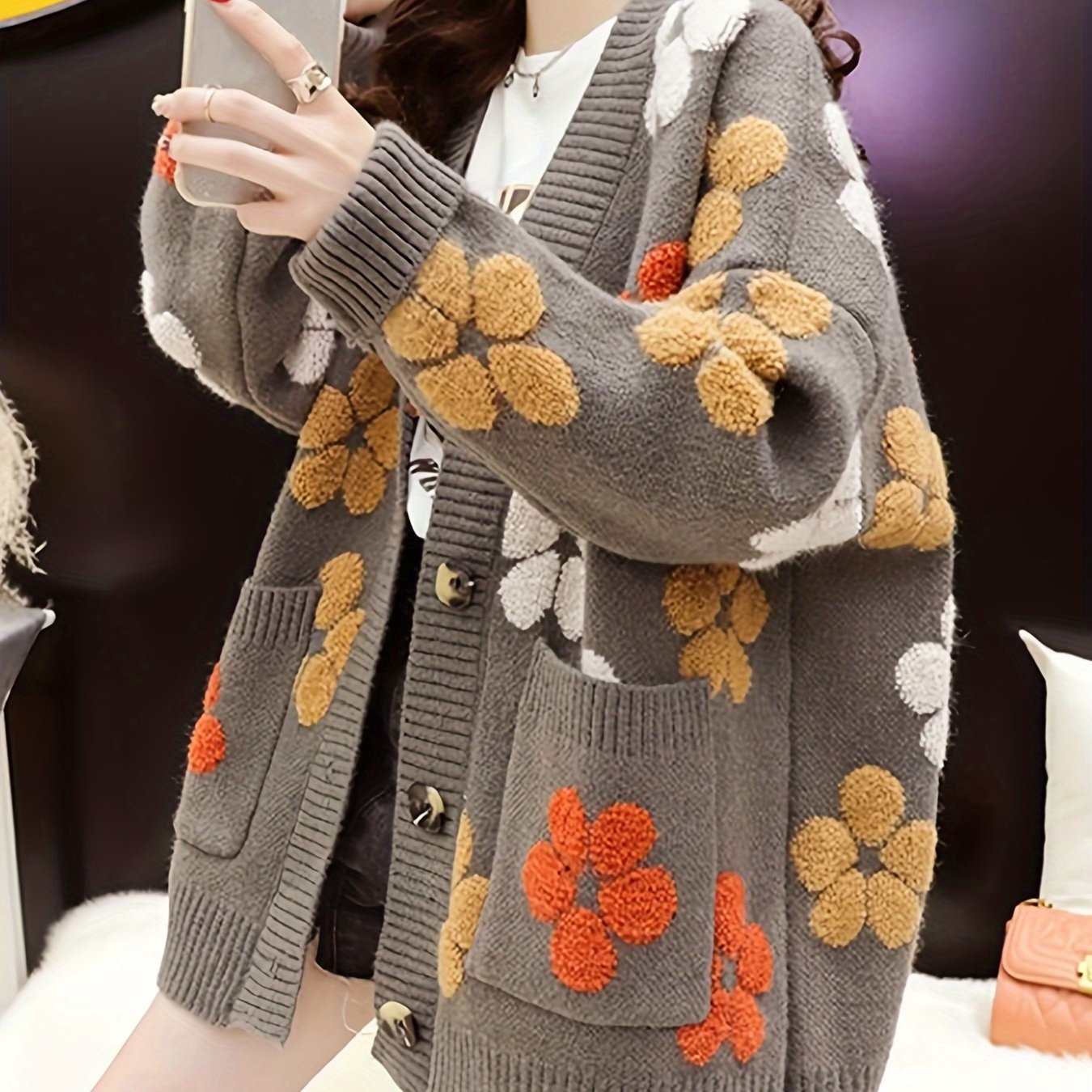 Women's Flower Print Cardigan V-Neck Short Eye-Catching 100% Polyester Button Detail Micro Elasticity Casual Knit Cardigan