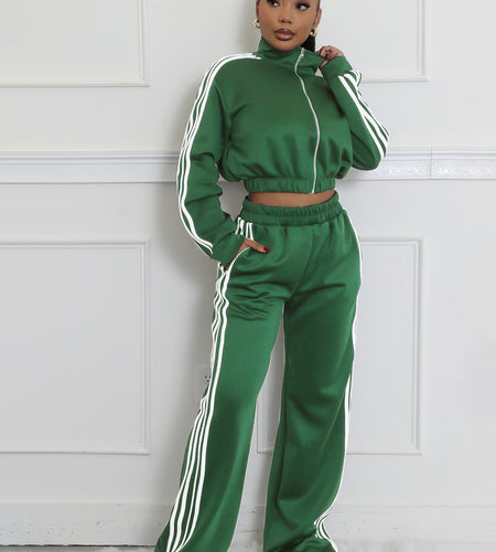 Autumn striped long-sleeved two-piece set - contrasting color zipper thickened sweatshirt casual solid color striped side trim, elastic short top, comfortable straight-leg pants