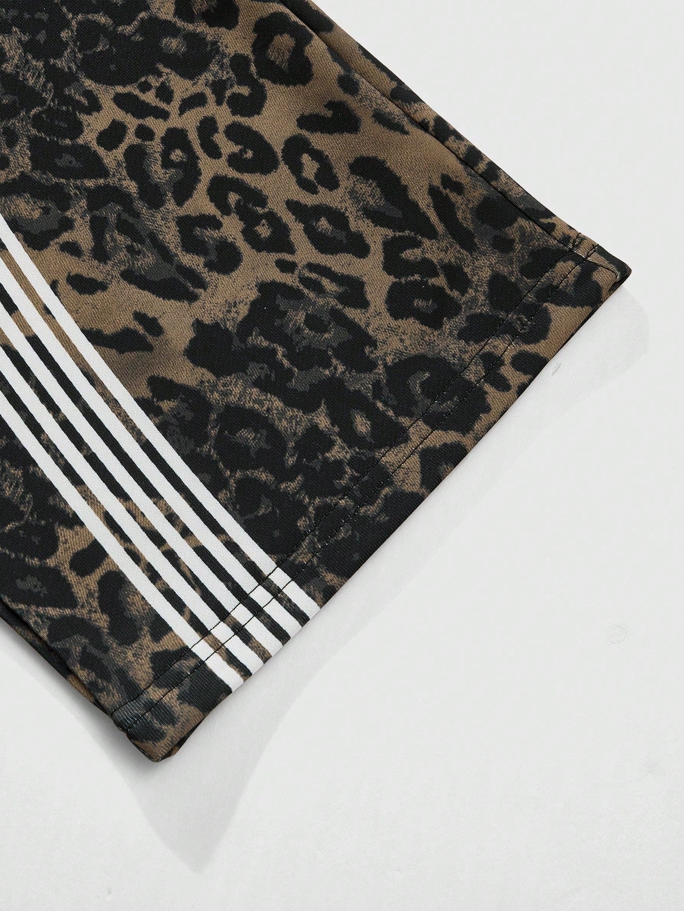 [Leopard Print, Sweatpants] Bold Graphic, Leopard Print Sweatpants - Men Jungle Joggers with Drawstring Waist, All-Season Casual Pants for Everyday & Formal Outfits - Streetwear Essentials