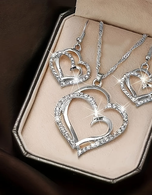 Load image into Gallery viewer, A Pair Of Earrings And A Necklace,  Romantic Style Jewelry Set, Sparkling Heart-shaped Design, Perfect Valentine&#39;s Day And Birthday Gifts.

