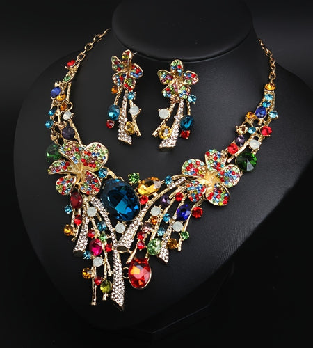 Bohemian Style 3 Piece Set Women Jewelry-Vintage Crystal Flower Necklace with Earrings for Parties and Gifts