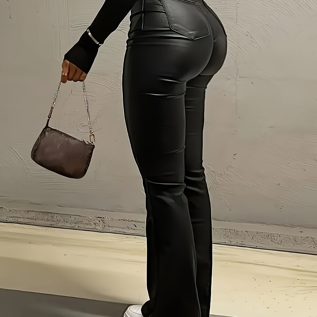 Women's Flared Pants - Fashionable and Versatile - Black