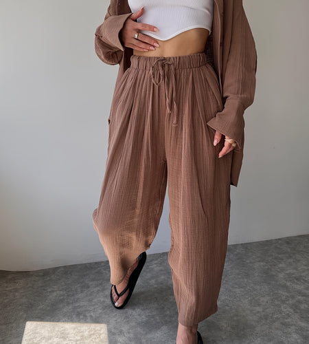 Two-piece Women's Simple Niche Lapel Long-sleeved Shirt High-Waisted Pants Fashion Suit