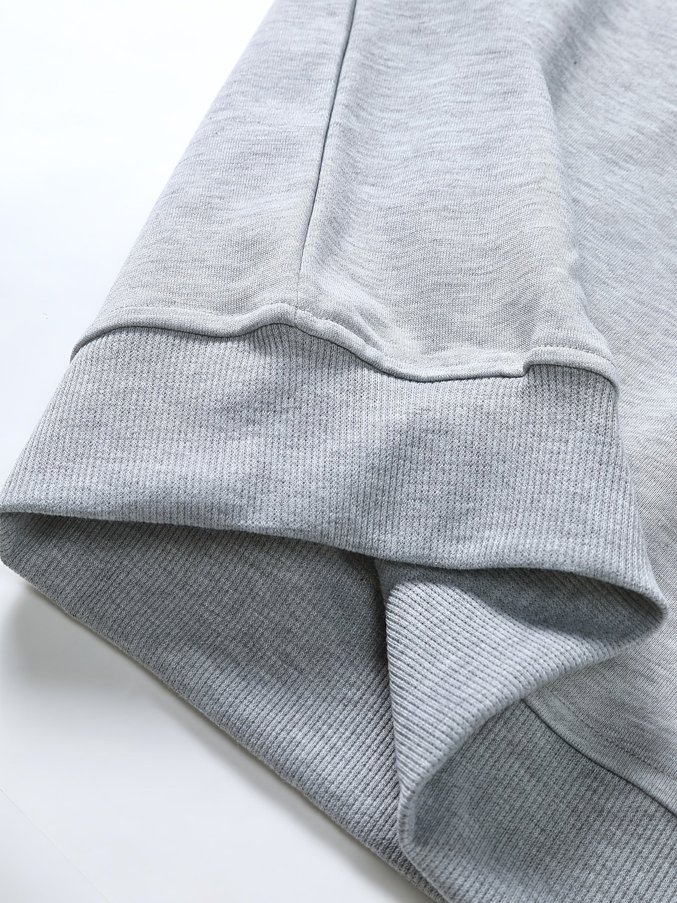 Single-sided Printing Round Neck Sweater, Money Burning Graphic Printing Retro Sweater, Loose Casual, Autumn And Winter Comfortable Wearing Sweater For Men