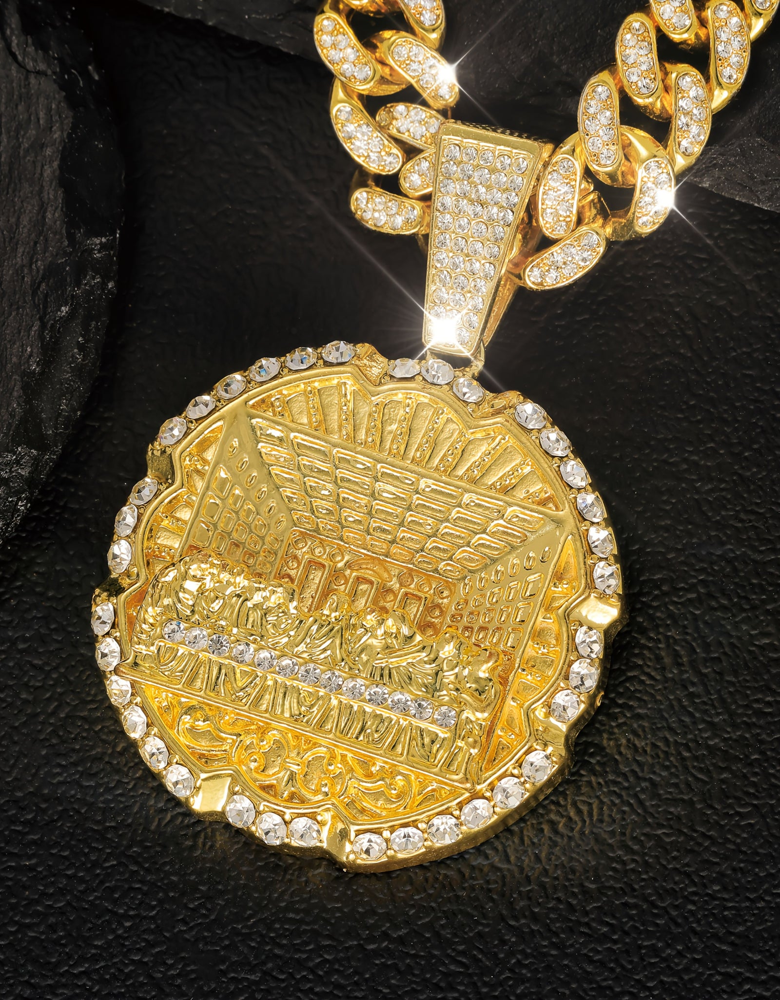 Fashionable Men's Necklace Trendy Synthetic Zirconia Men's Necklace | Fully Set, Fashionable Last Supper Round Plate Decorated | With A Beautiful Gift Box Included